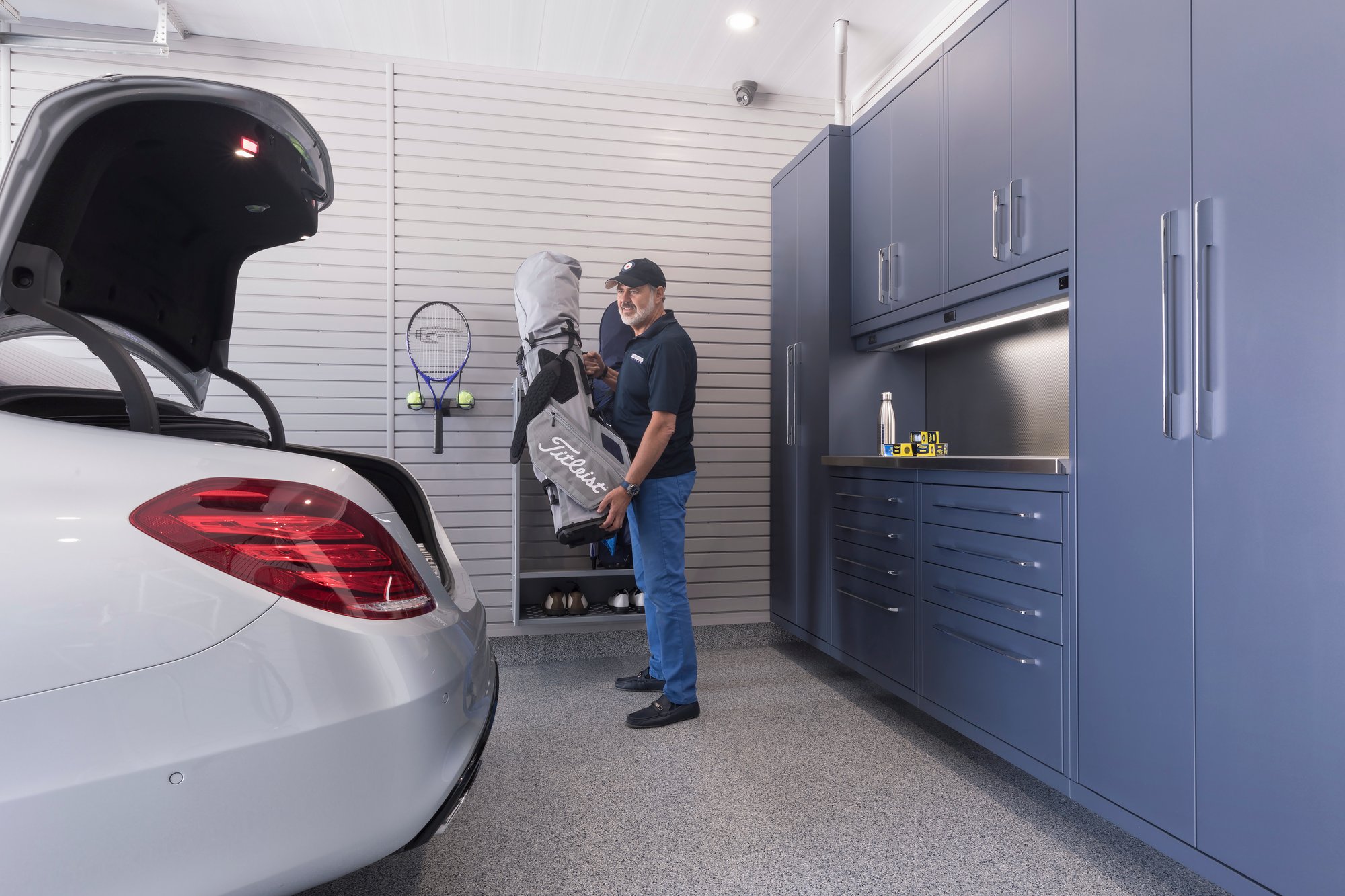 Harbor designer series featuring LINEA Golf Caddy