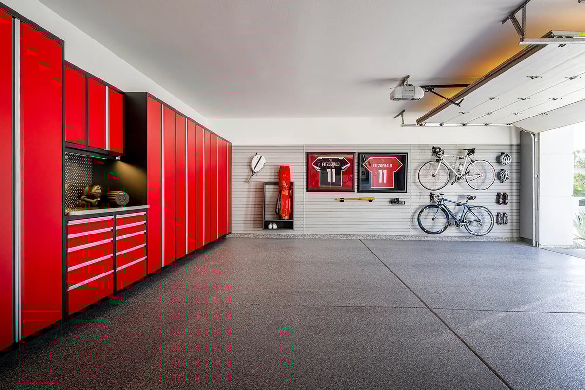 xgl-sginature-curved-walls.jpg.pagespeed.ic.99FBA0x_ul