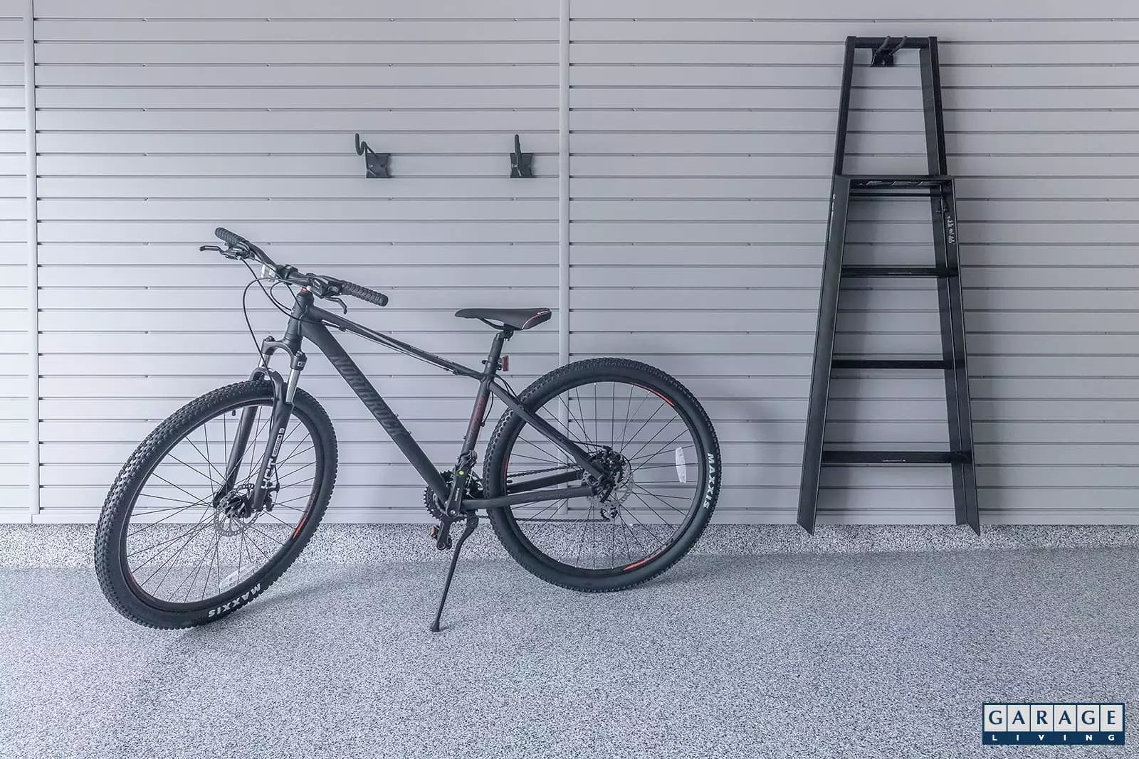 Minimalistic Garage with bike and ladder slatwall panels - Garage Living